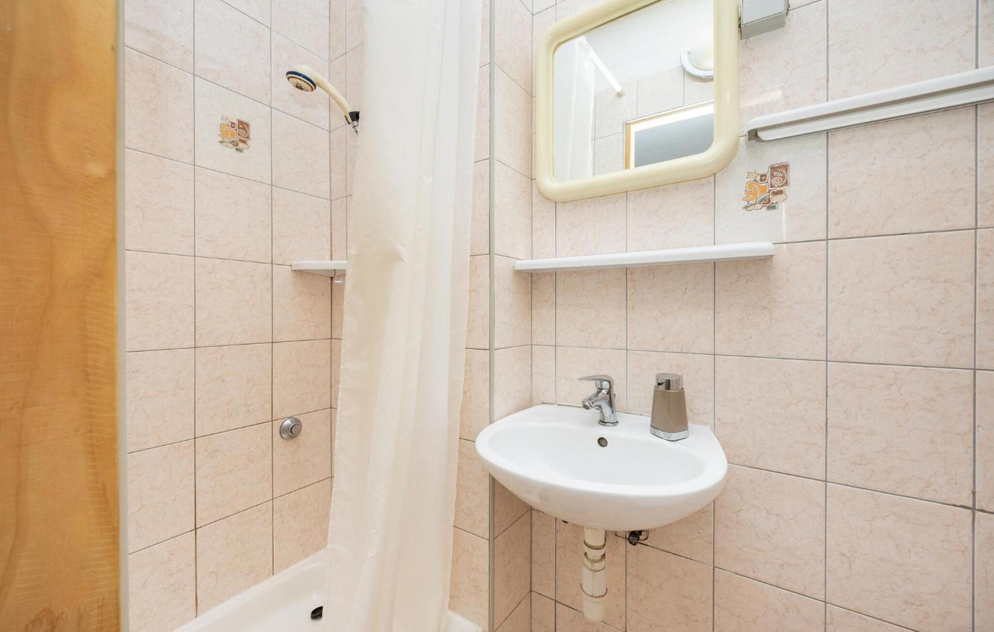 3 Bedroom Gorgeous Apartment In Trogir Exterior photo
